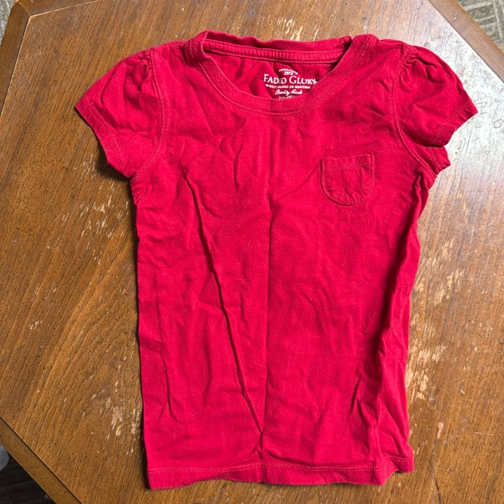 Girls red tee shirt